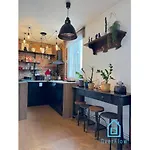 Vinyl Room - Charming Place, 15 Minutes To Gdansk Old Town & Seaside